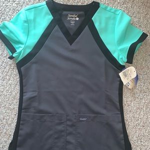 Sanibel Women’s Scrub Set